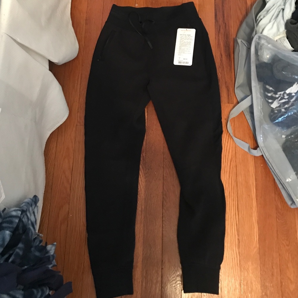 Lululemon joggers